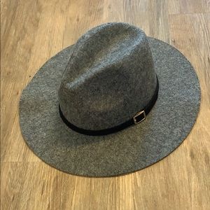 Grey Hat with Buckle